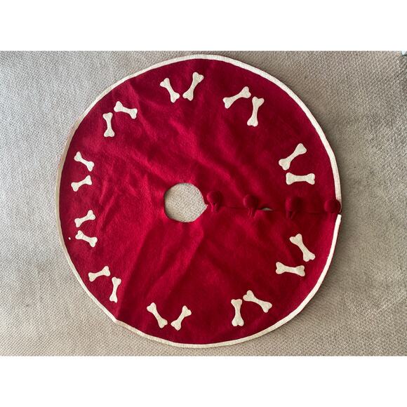 Beautiful Dog Bones Tree Skirt in Hand Felted Wool 60” by Arcadia Home - Picture 4 of 6
